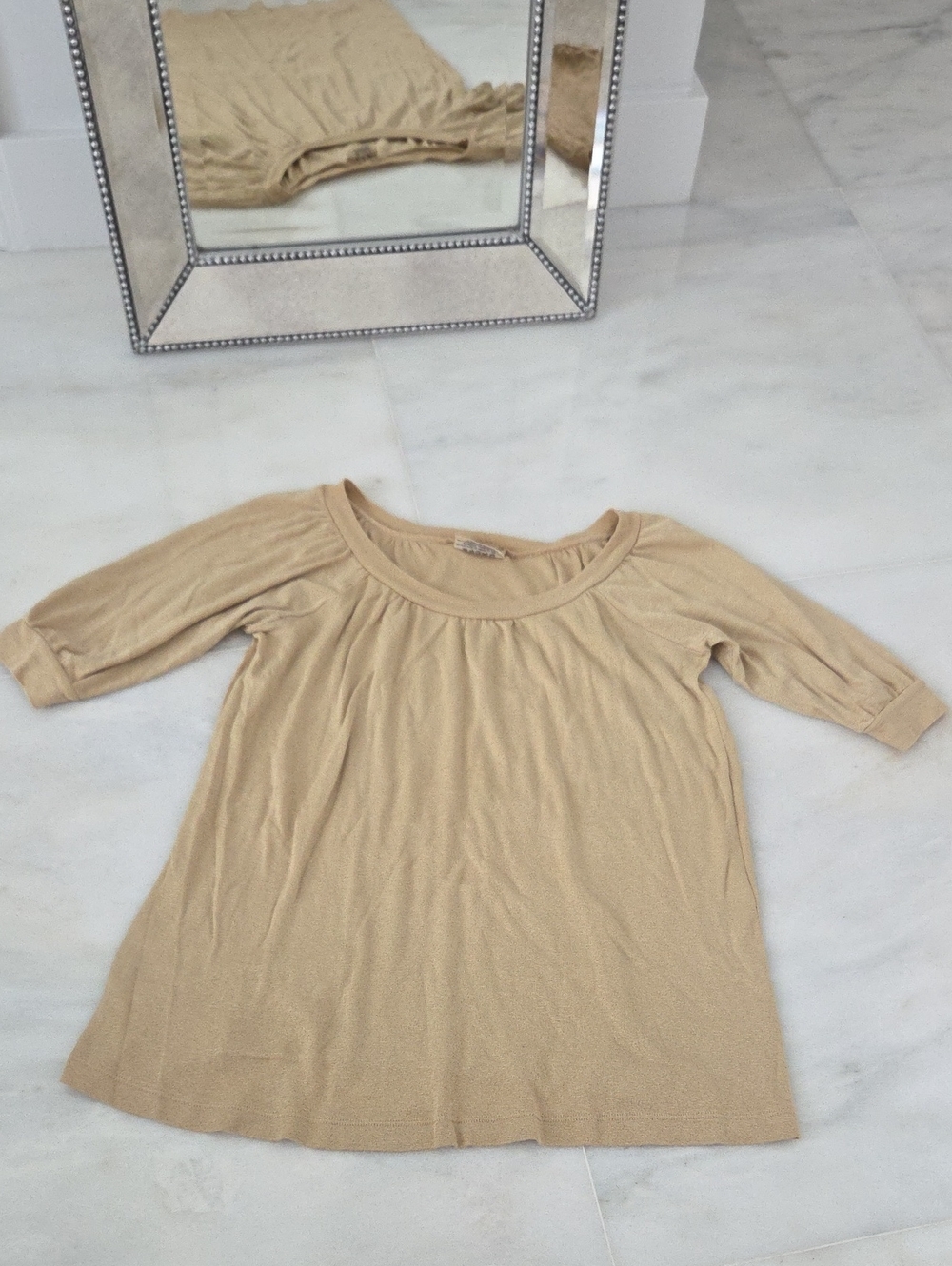 Michael Stars Gold Scoop Neck 3/4 Sleeve Top in Beige EXCELLENT CONDITION!